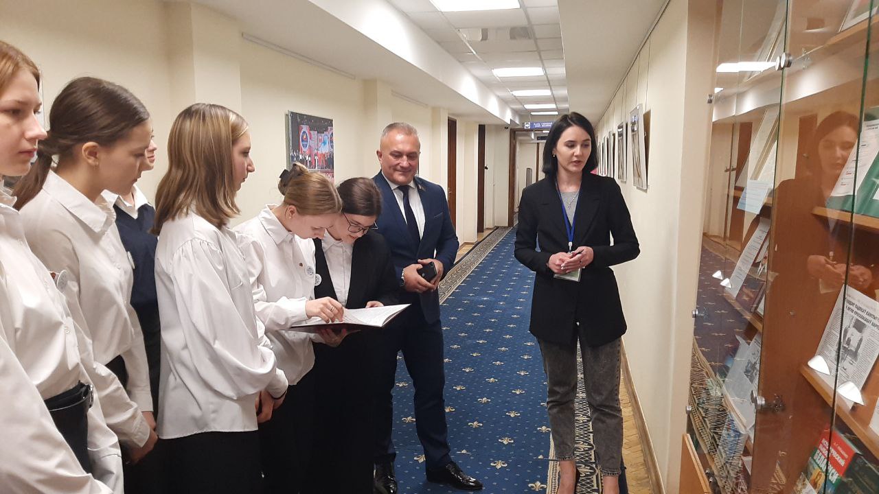 Школьники Борисовщины посетили Палату представителей Национального собрания? ?Республики Беларусь