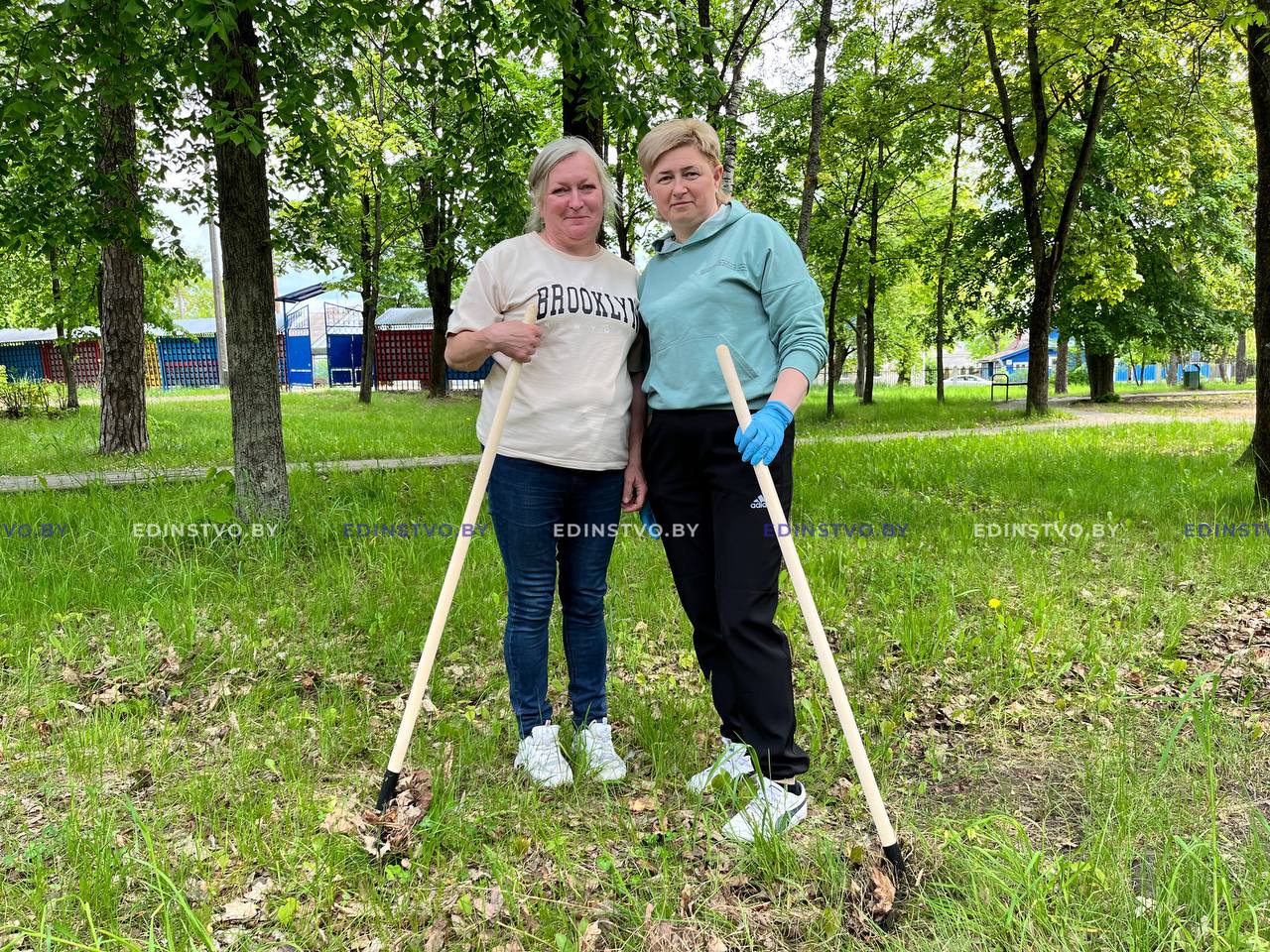 На общее благо: борисовчане трудились в городском парке
