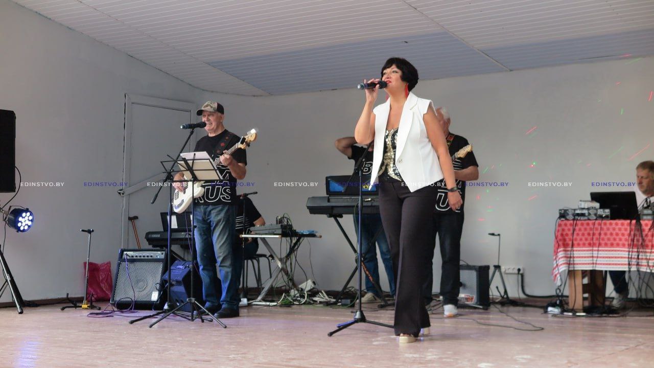 Событие, которого ждали: в городском парке Борисова прошел вечер отдыха для тех,кому за…