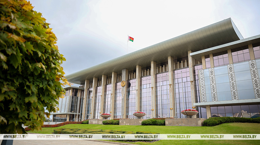 Александр Лукашенко 3 ноября подписал Указ, которым утверждены важнейшиепрогнозные параметры развития страны на 2026 год