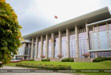 Александр Лукашенко поздравляет работников сельского хозяйства иперерабатывающей промышленности АПК