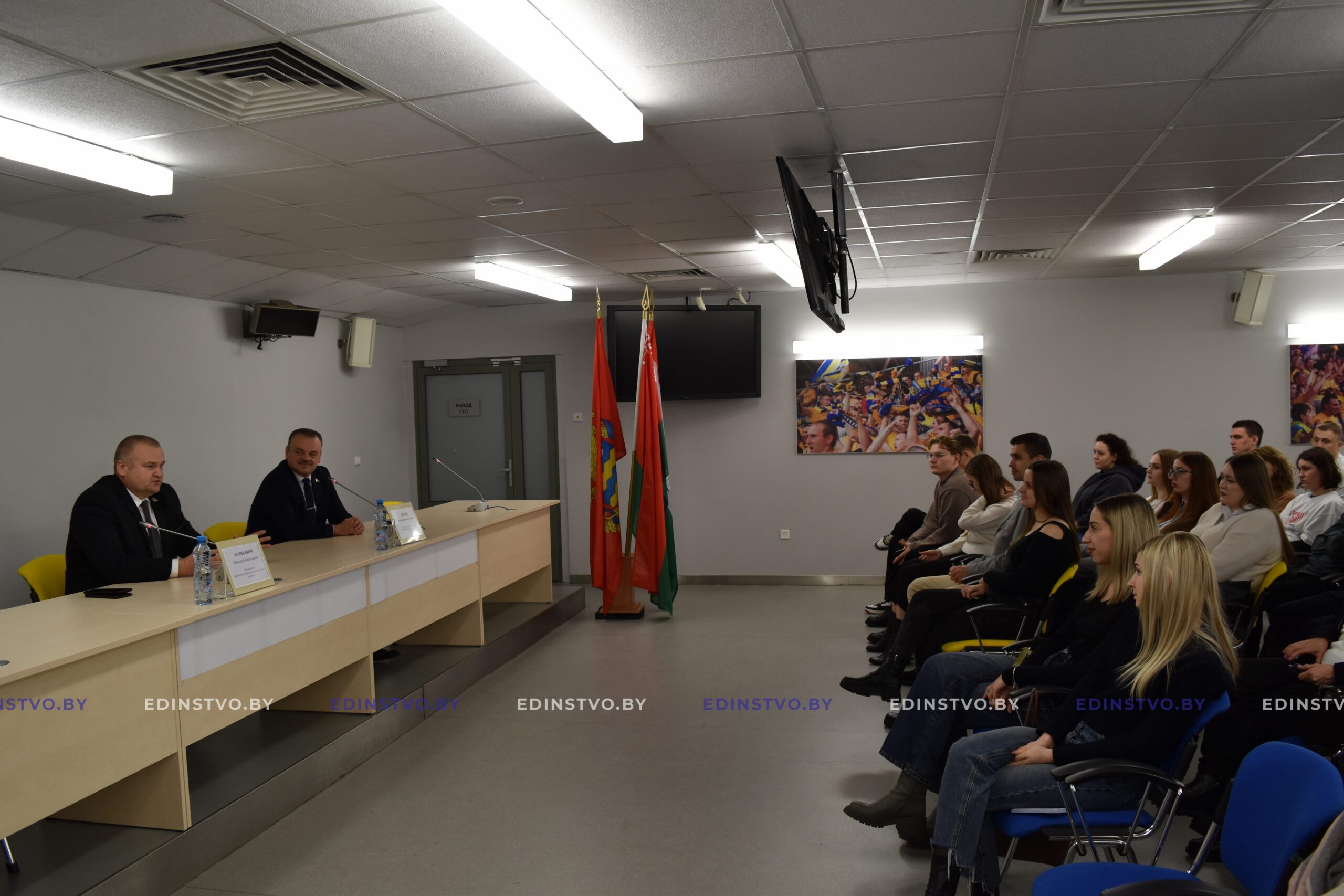 Студенты БГМУ посетили Борисовскую ЦРБ и встретились с руководством района