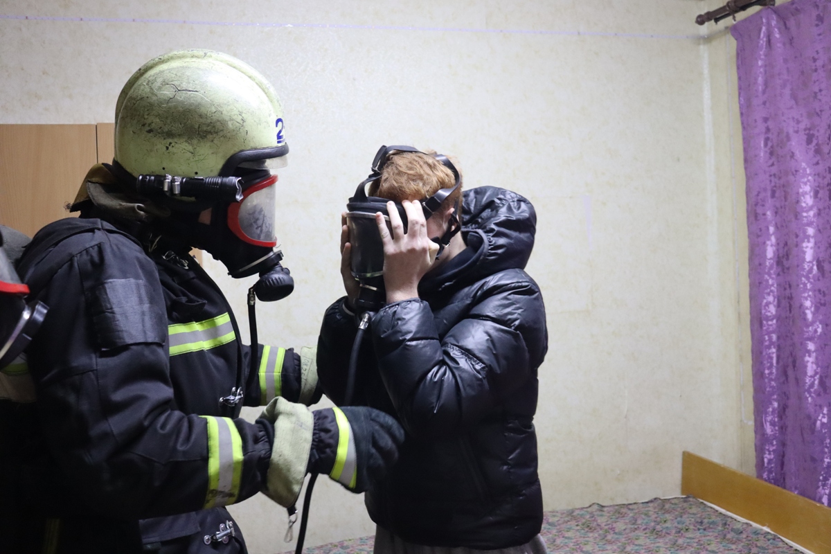 Не дай огню шанс: спасатели рассказали, как избежать огненной беды в общежитии 1 Не дай огню шанс: спасатели рассказали, как избежать огненной беды в общежитии
