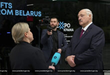 Александр Лукашенко заявил, что от имени Республики Беларусь подписал документ оприсоединении Беларуси к Совету Мира