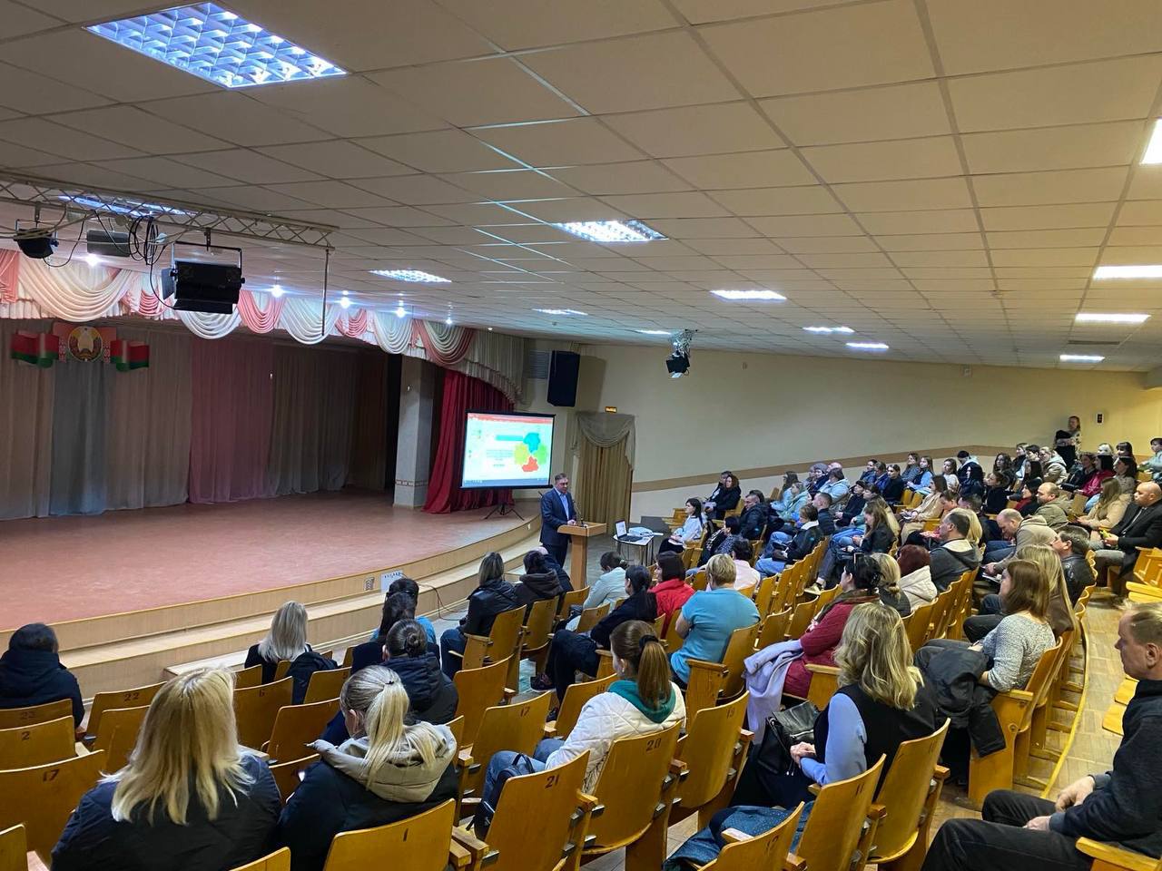 В средней школе № 20 состоялось общешкольное родительское собрание на тему«Культура здоровья как фактор здоровьесберегающей среды»