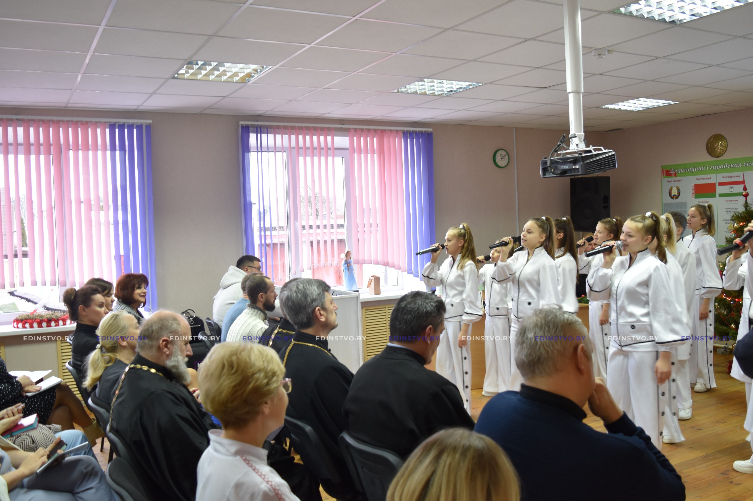 В Борисовском родильном доме прошли VI Рождественские образовательные чтения Минской митрополии