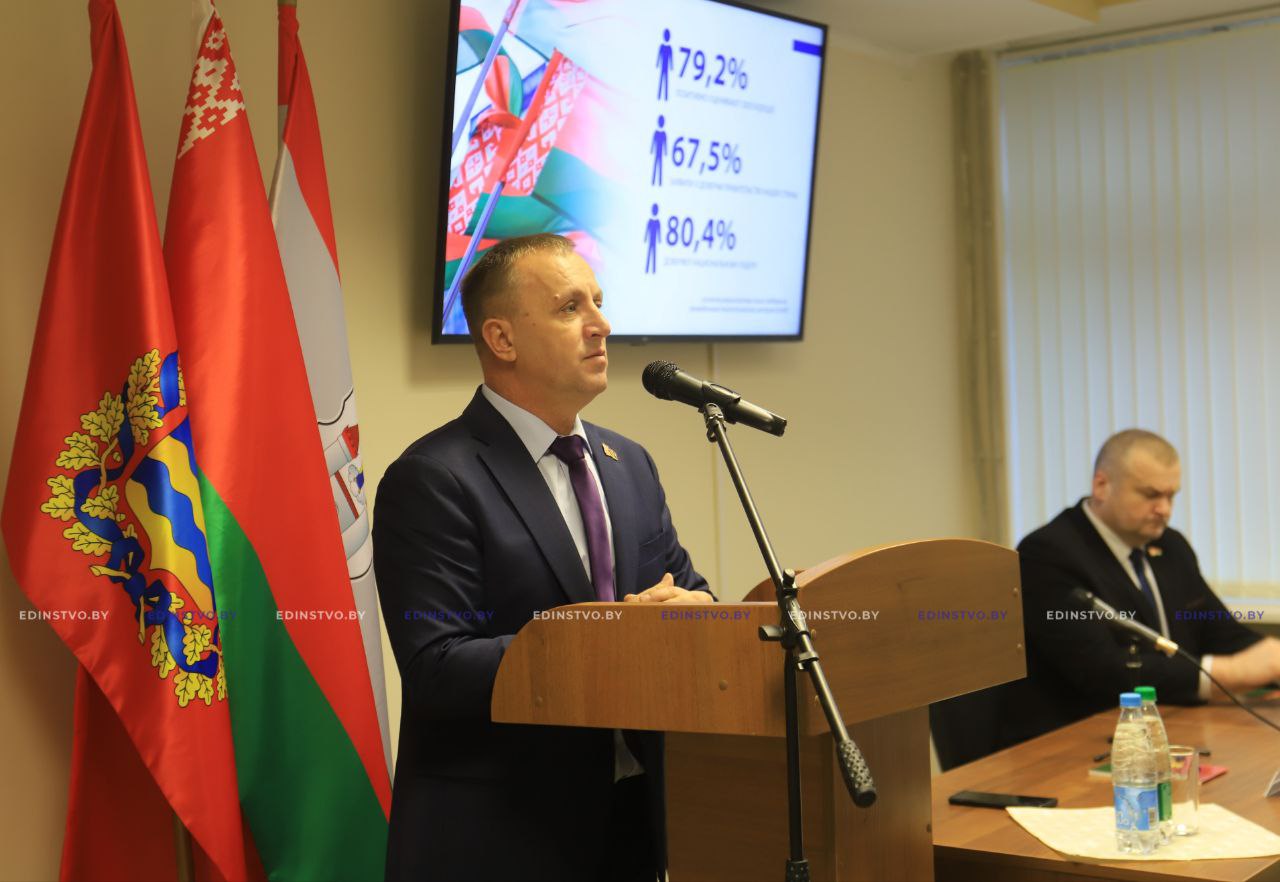 Александр Кохан встретился с коллективом «Борисовжилстроя». О чем говорил помощник Президента Республики Беларусь?