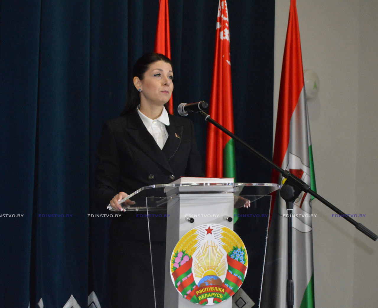 О чем беседовала заместитель председателя суда Борисовского района с пожилыми гражданами