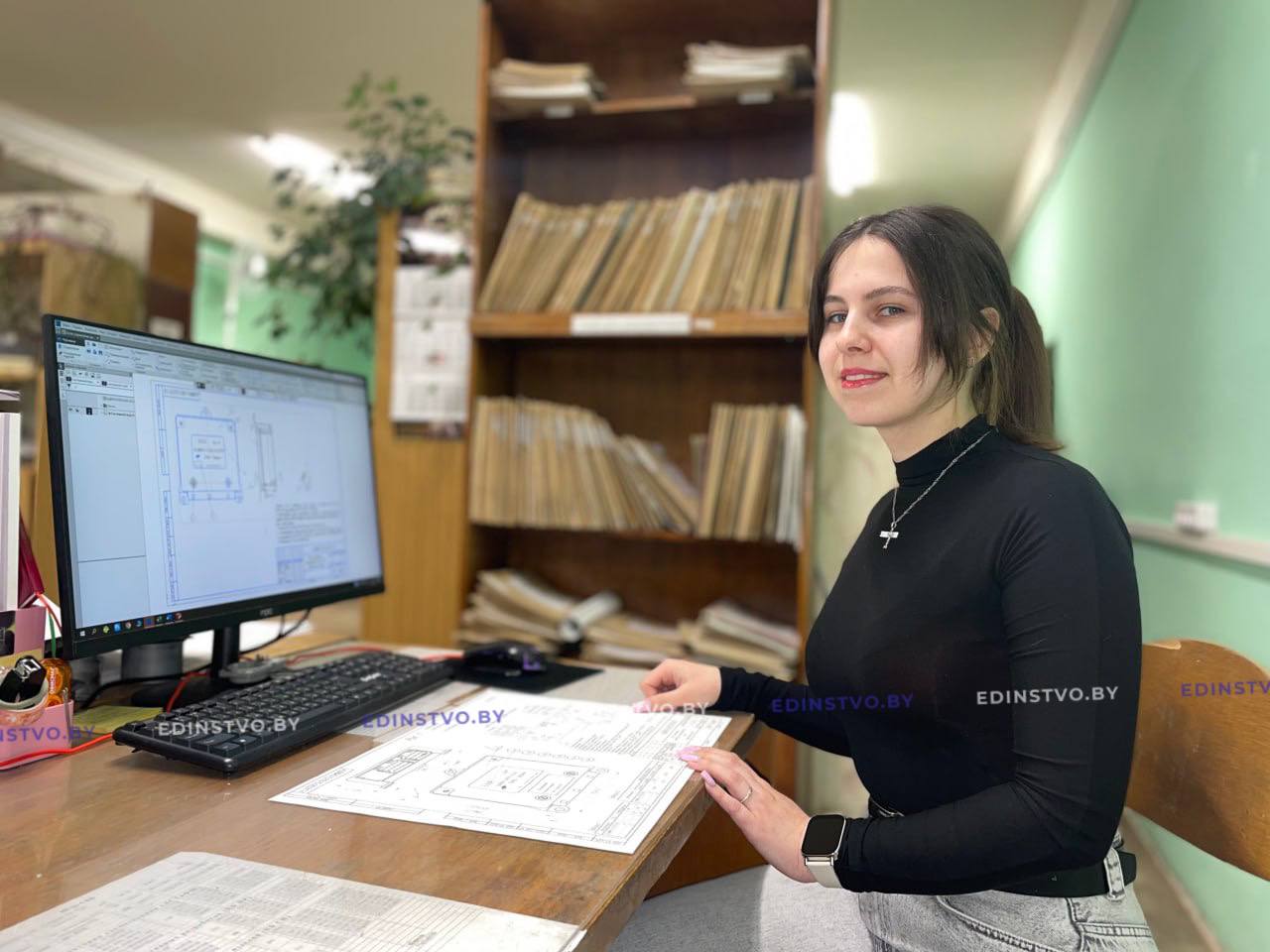 Как приняли на первом рабочем месте молодого специалиста ОАО «Экран» Марию Мороз