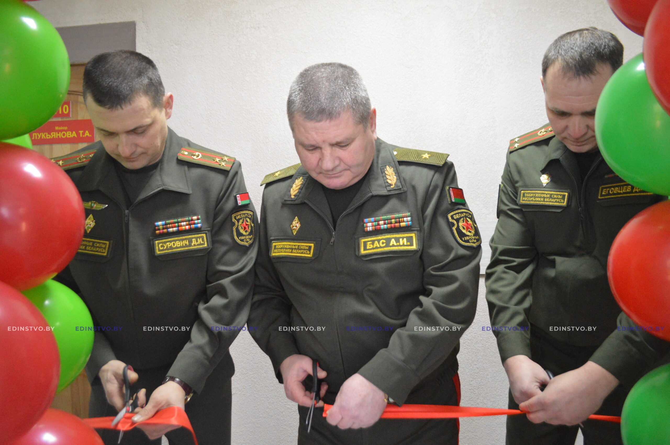 Комнату боевой славы торжественно открыли в центре технического обеспечения СЗОК в Борисове