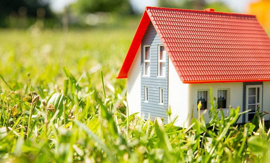 В Минтруда ответили на популярные вопросы о переезде на работу в сельскую местность