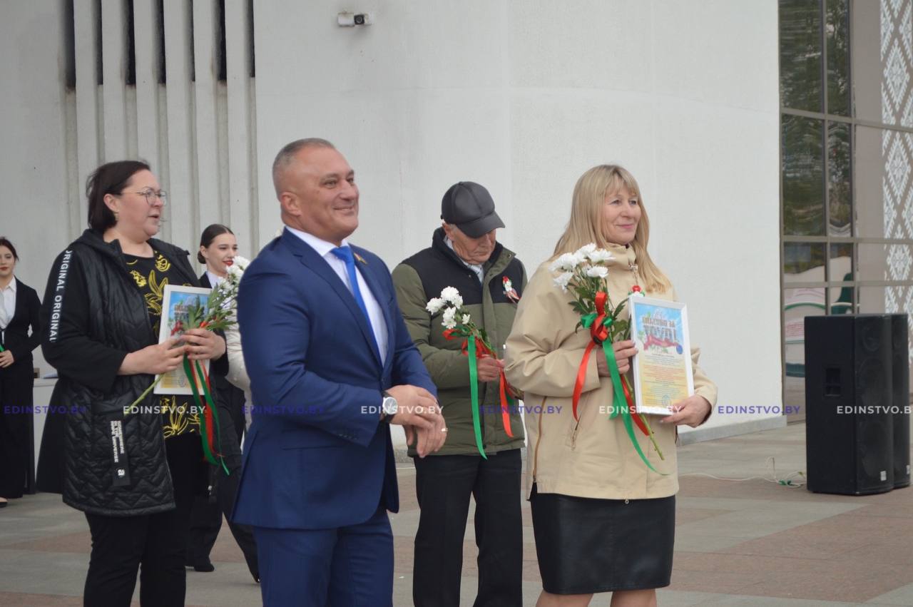 Первомай отметили в Борисове. Фоторепортаж