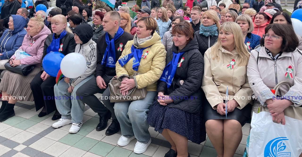 Первомай отметили в Борисове. Фоторепортаж