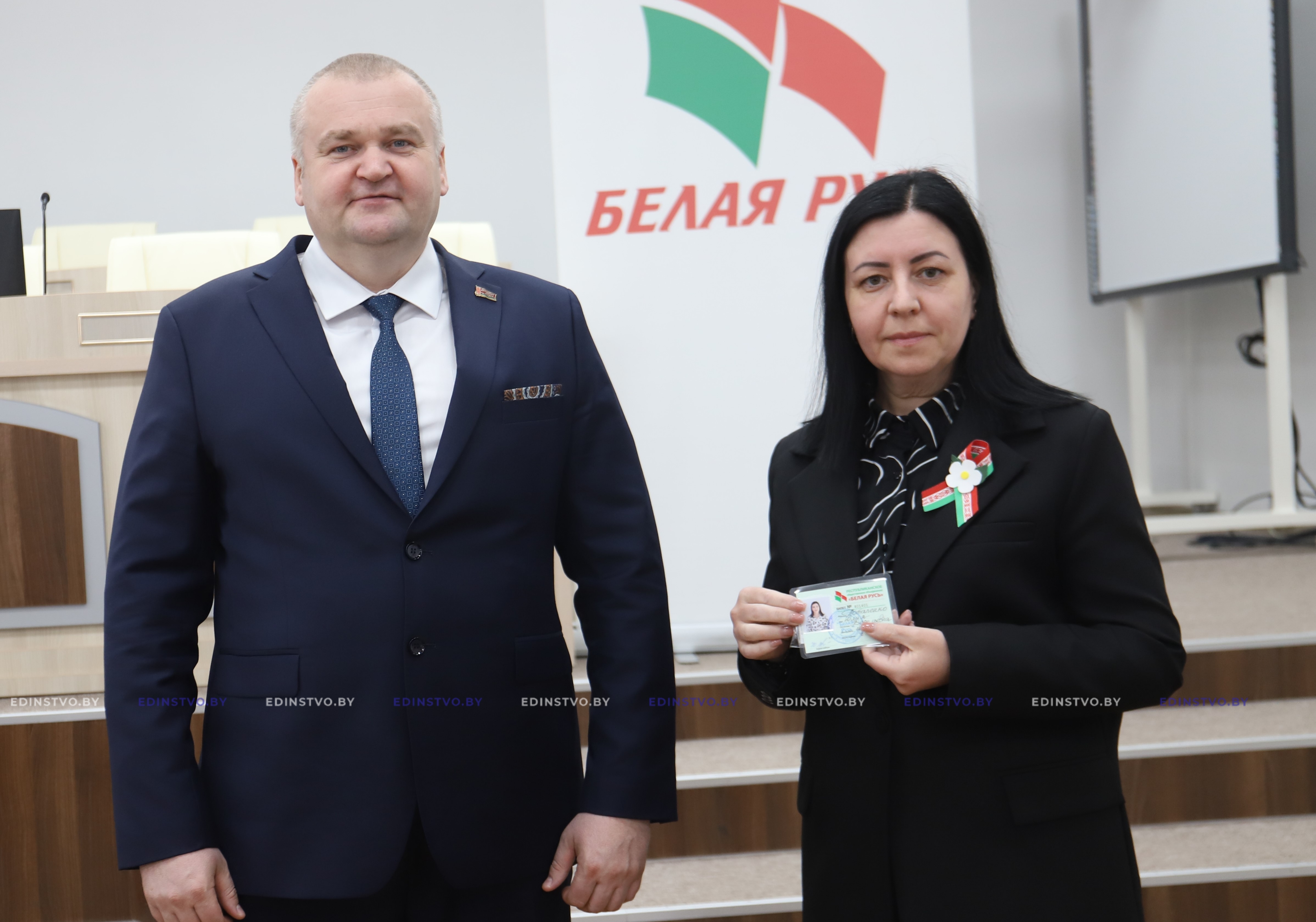 Накануне Дня Победы пополнились ряды общественного объединения «Белая Русь»