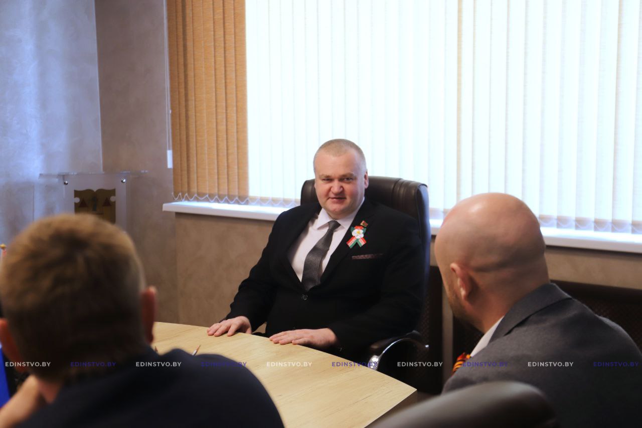 Делегации из российских городов-побратимов присоединились к празднованию ДняПобеды на Борисовщине
