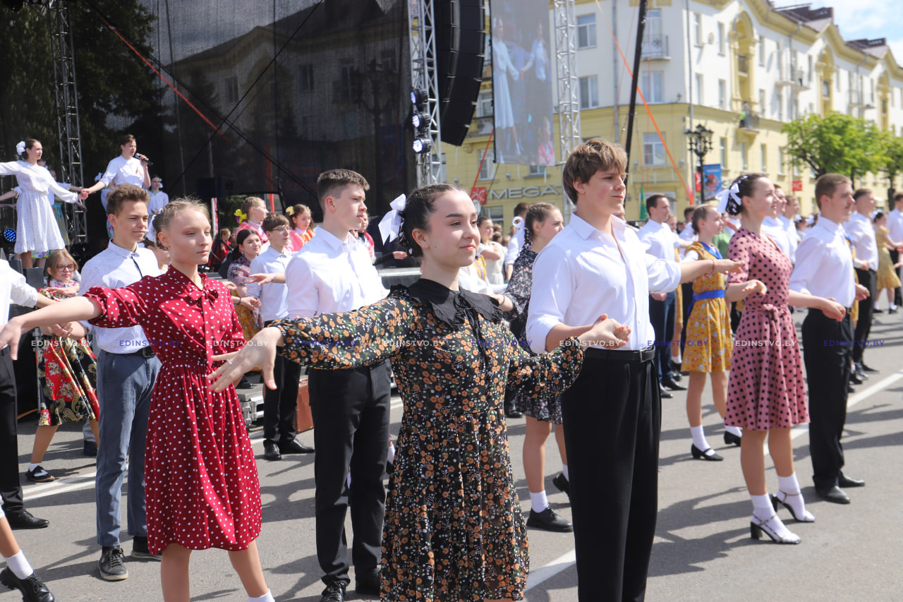 Борисовчане приняли участие в праздничном шествии ко Дню Победы. ФОТОРЕПОРТАЖ