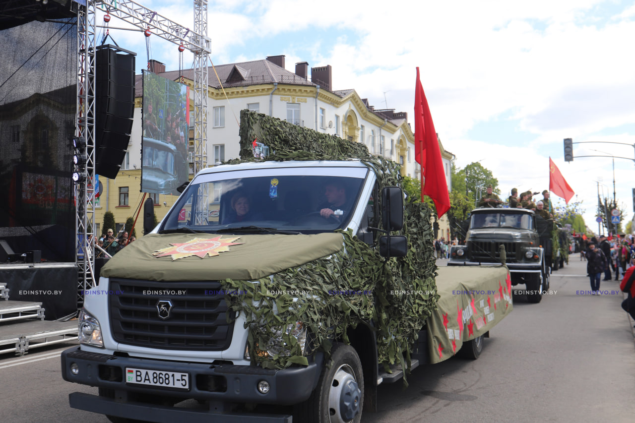 Борисовчане приняли участие в праздничном шествии ко Дню Победы. ФОТОРЕПОРТАЖ
