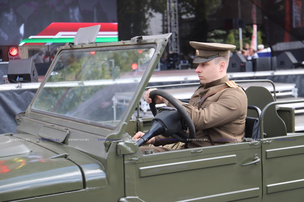 Борисовчане приняли участие в праздничном шествии ко Дню Победы. ФОТОРЕПОРТАЖ