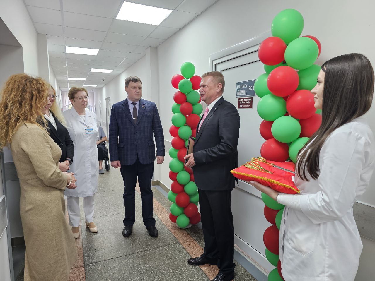 Палаты повышенной комфортности для ветеранов войн и труда обустроили в двухбольницах Борисовщины