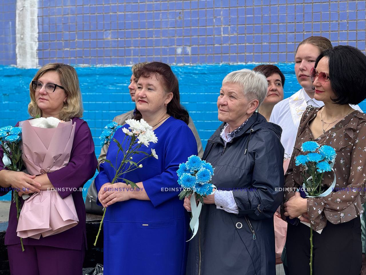 Николай Карпович – на празднике последнего звонка в средней школе №24 г.Борисова: «Большие возможности подразумевают и большую ответственность»
