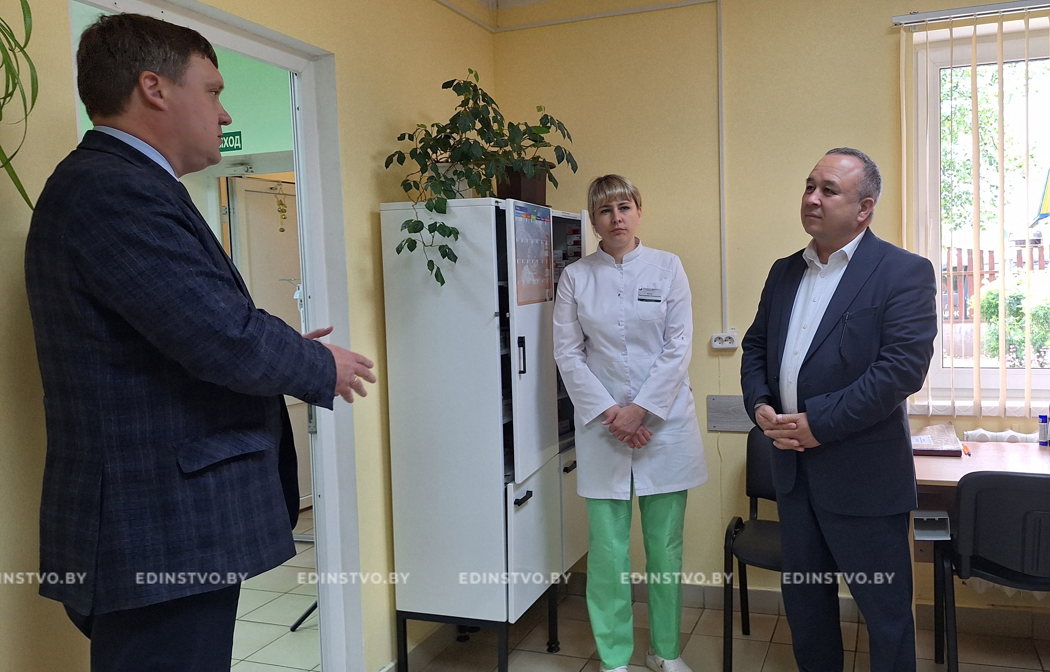 Медики из Узбекистана перенимают опыт белорусских коллег. В том числе — и вБорисове