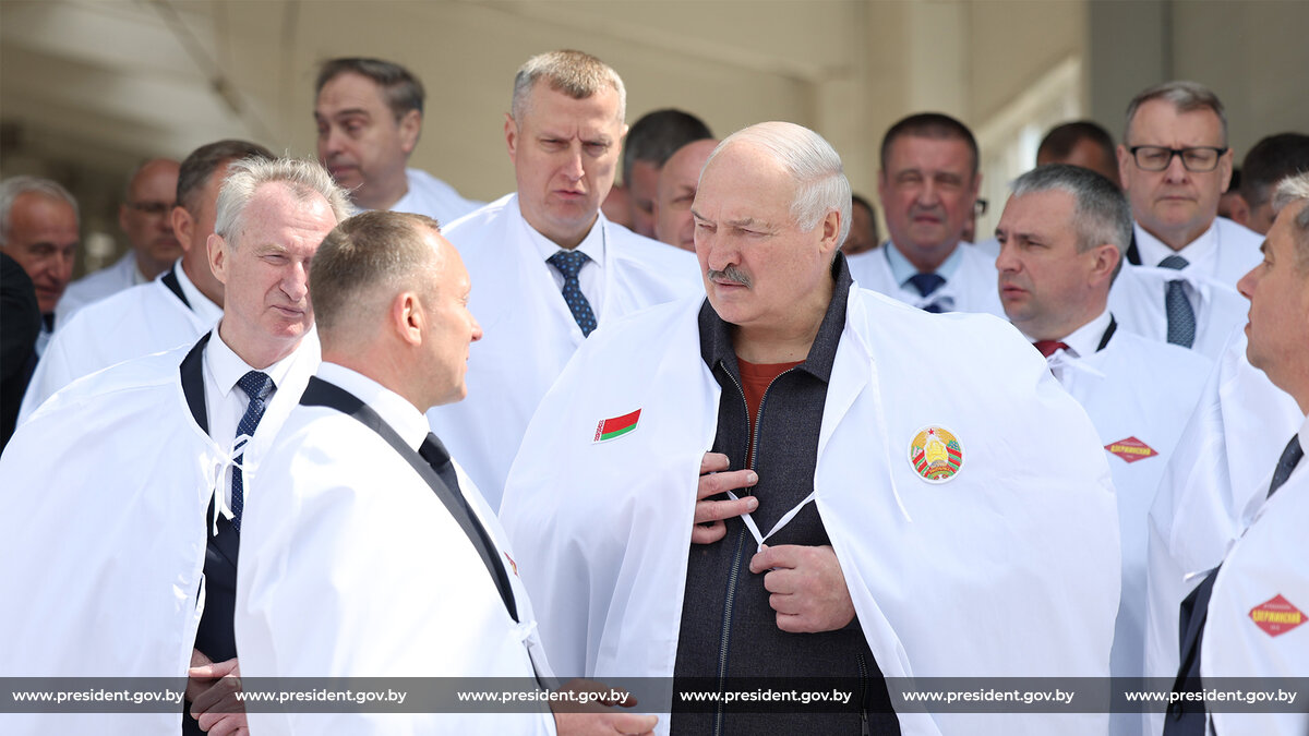 На чем акцентировал внимание Президент Беларуси на выездном семинар-совещании посельскому хозяйству в Минском районе