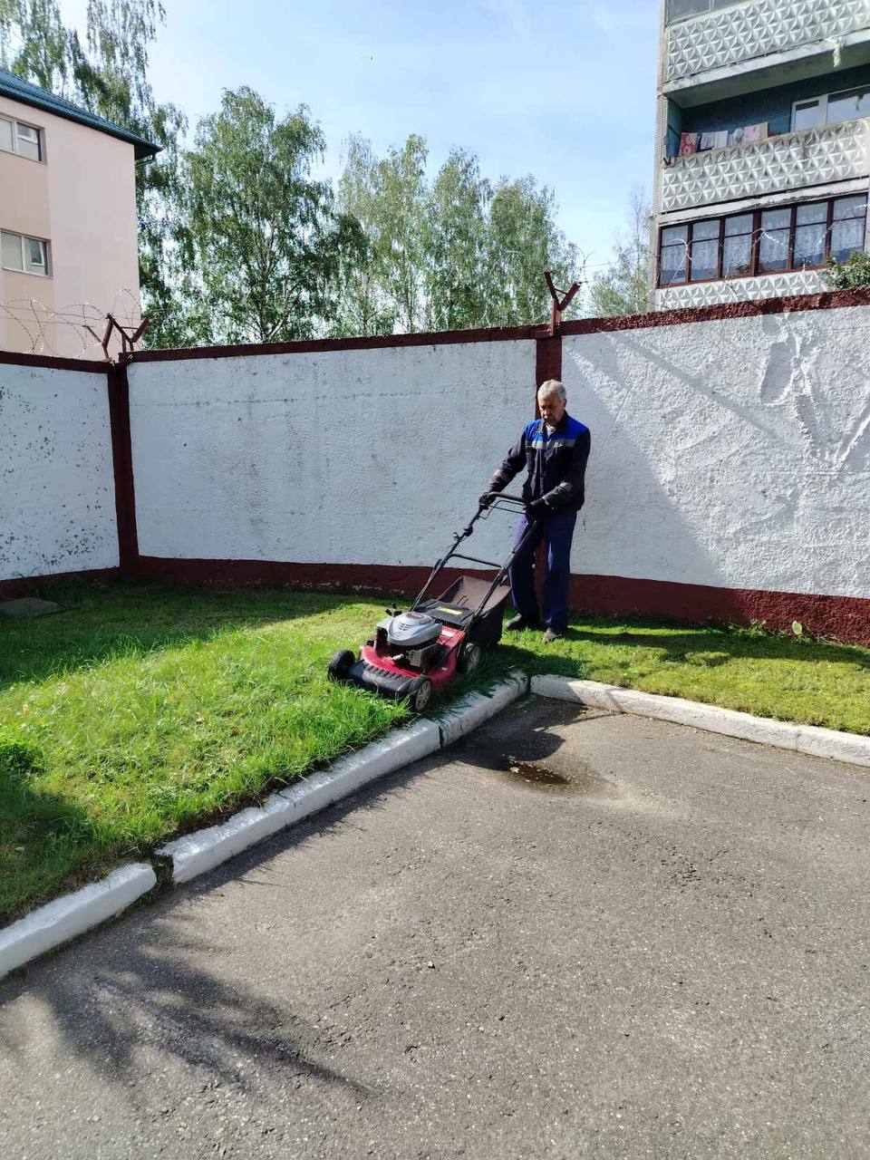 «Чистый четверг» снова объединил силы борисовчан в благоустройстве города