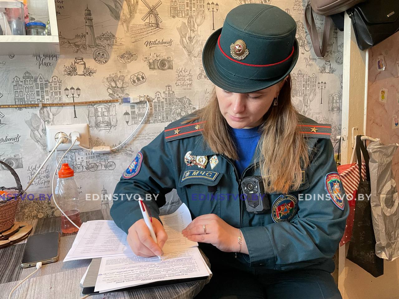 Соблюдение правил безопасности в общежитиях – норма или дело случая? Журналист«Адзiнства» проверила вместе со спасателями