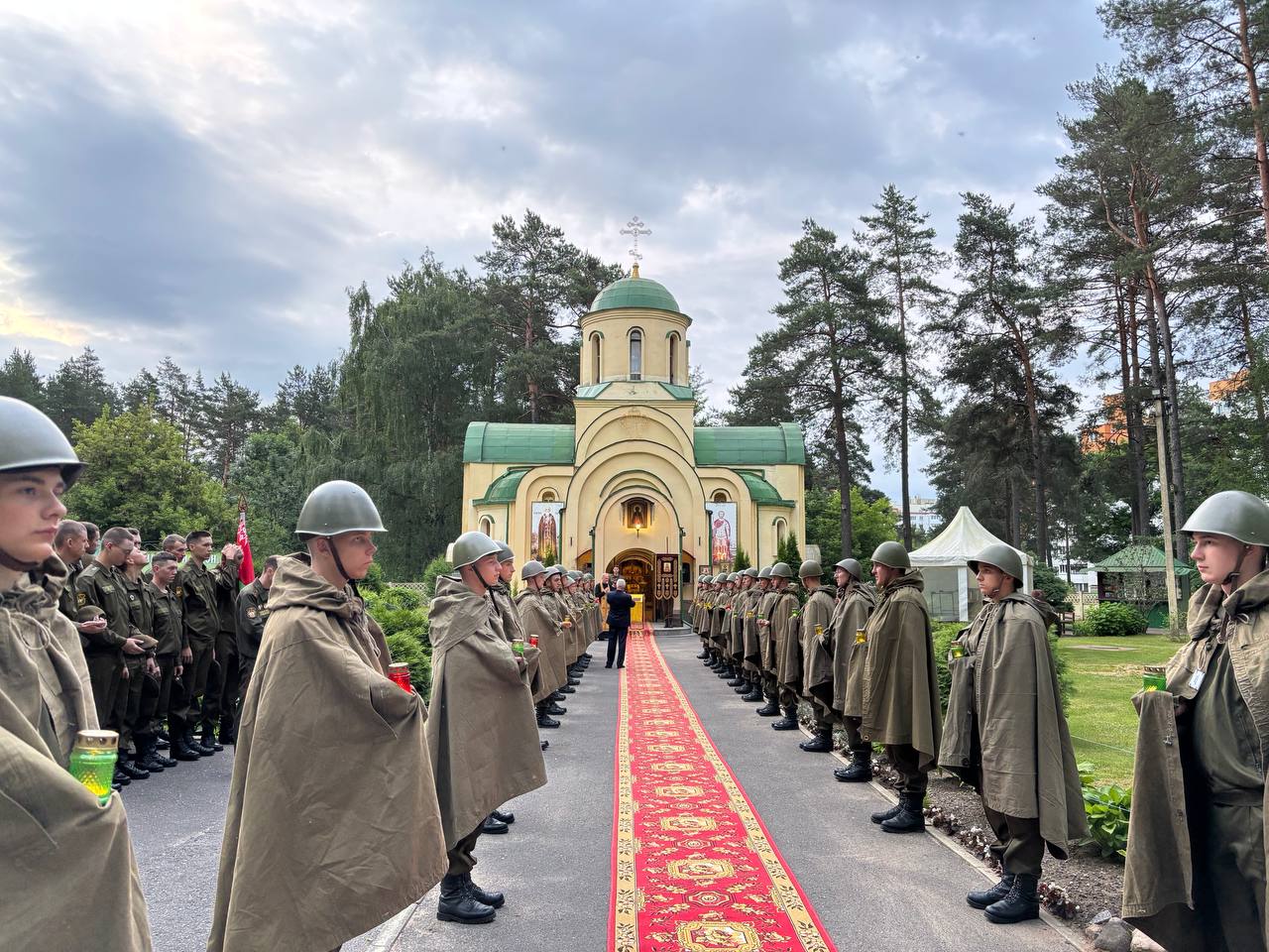 Митинг-реквием на мемориальном комплексе «Аллея Героев»