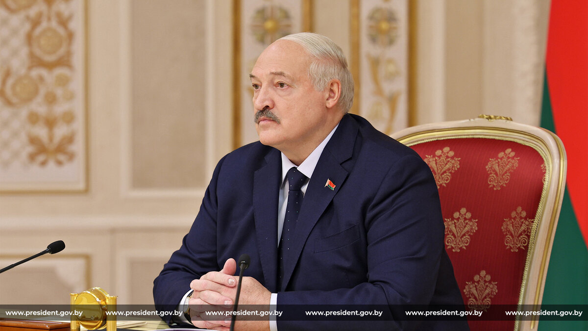 Александр Лукашенко: «Полмиллиарда стабильно, я думаю, мы можем иметьтоварооборот»
