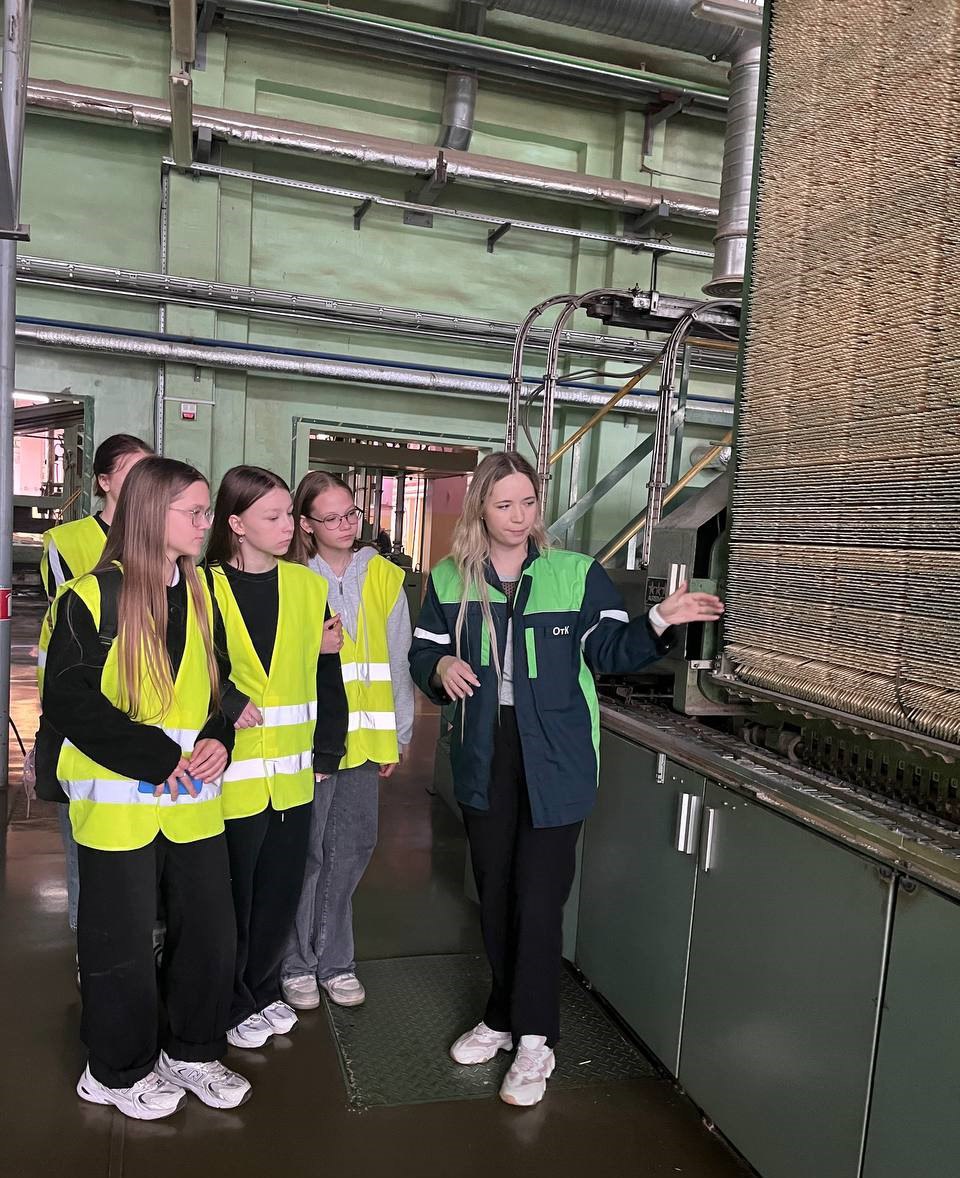 Борисовдрев принял школьников в рамках республиканского марафона