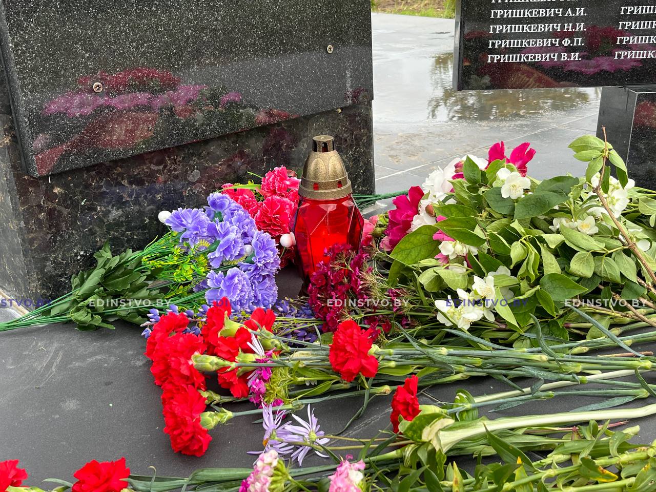 «Они любили жизнь…». Торжественное открытие обновленного памятника захороненияжертв геноцида состоялось в д. Лютец