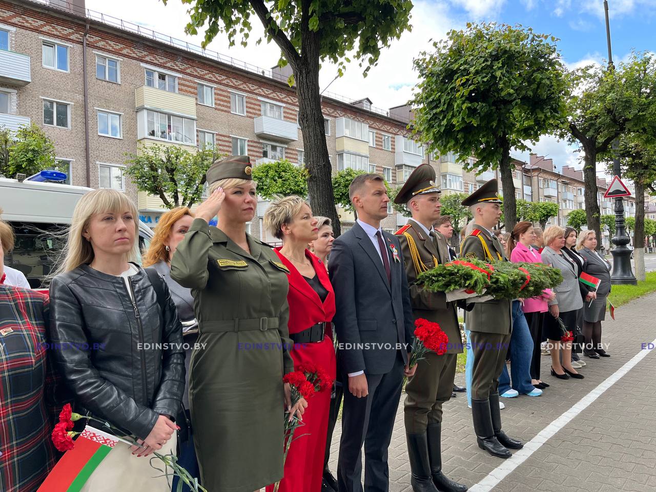 На Борисовщине прошли церемонии возложения цветов к памятникам