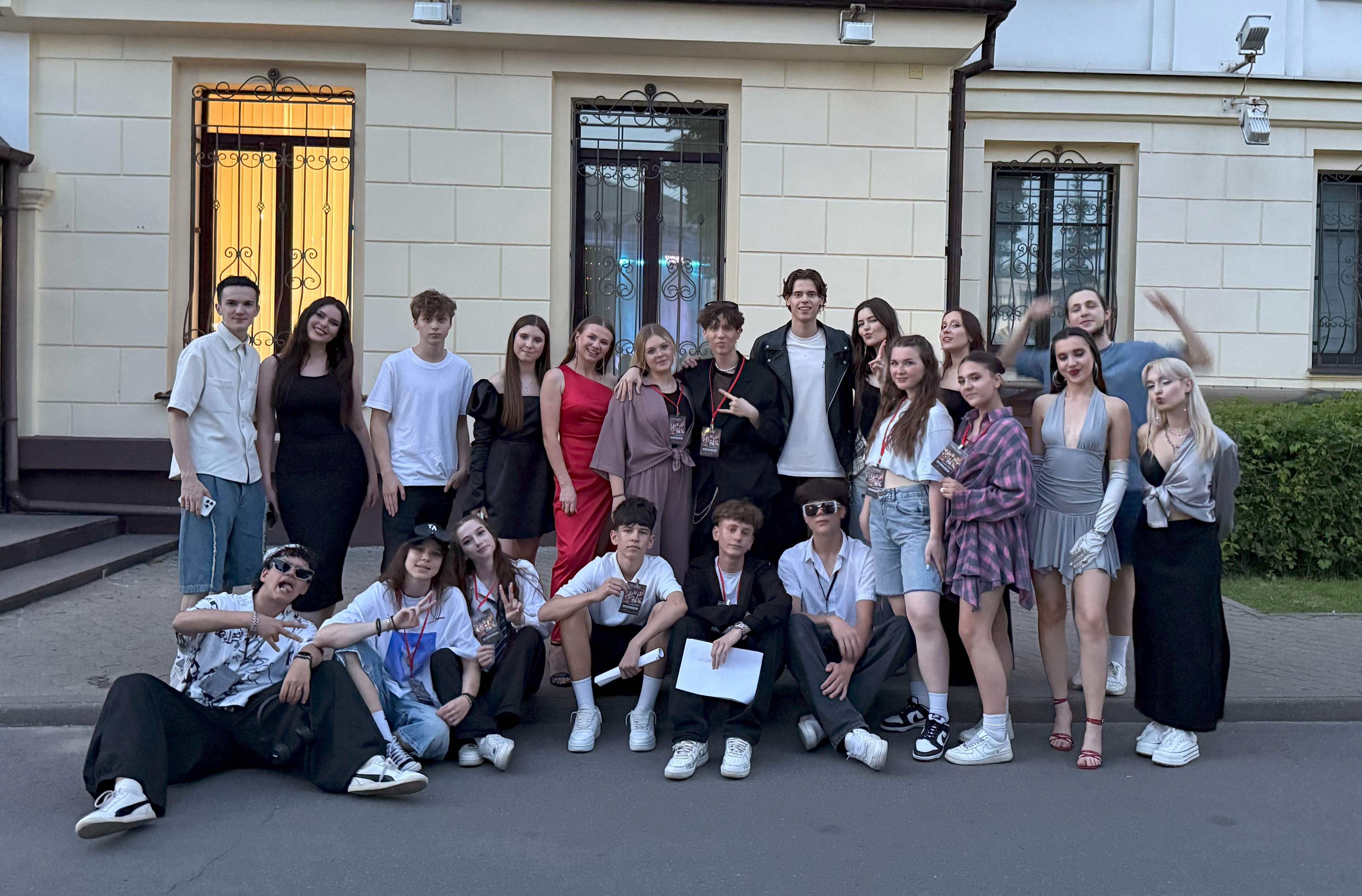 «Поддерживать молодежь важно!» В День Независимости молодые исполнители Беларусиорганизовали и провели часовой концерт в Борисове