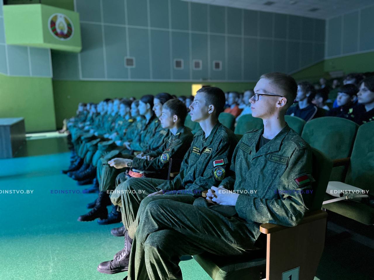 «Юность в сапогах»: в 72 ОУЦ открылись военно-патриотические лагеря