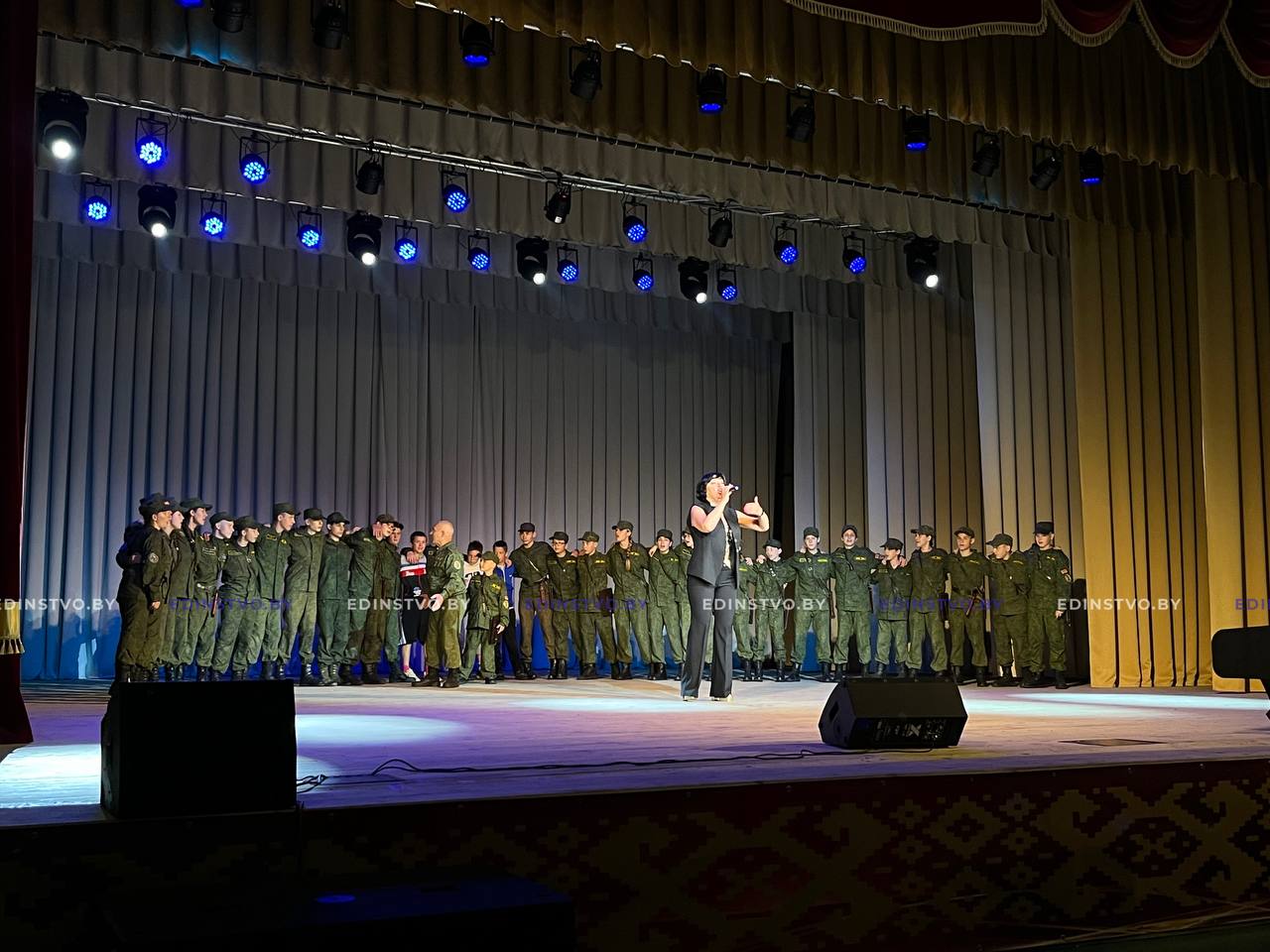«Юность в сапогах»: в 72 ОУЦ открылись военно-патриотические лагеря