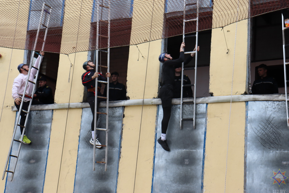 Бронза у Борисовского ГРОЧС. В Солигорске прошли соревнования для работников МЧС