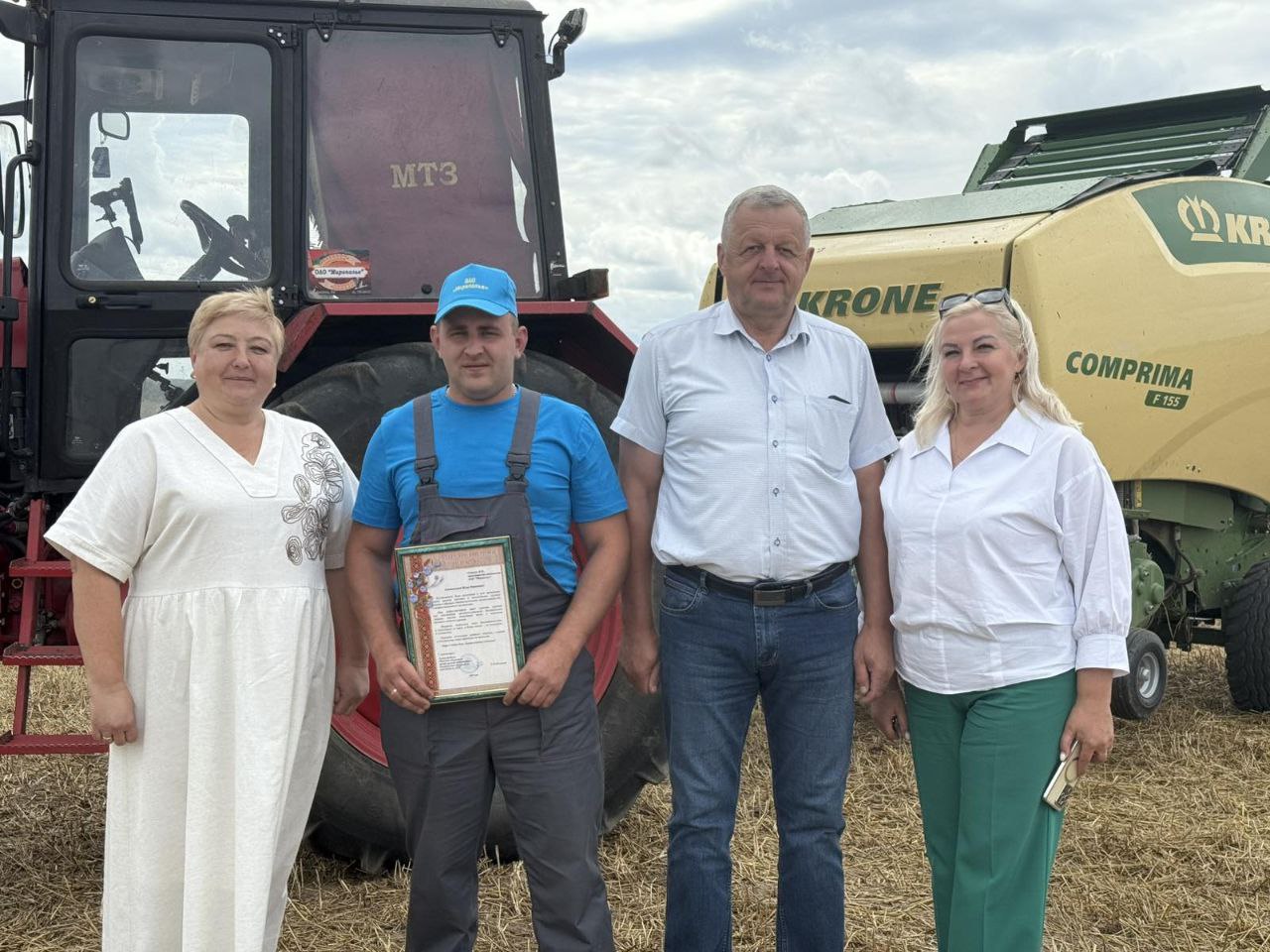 На жатве в районе определился первый комбайнер-тысячник