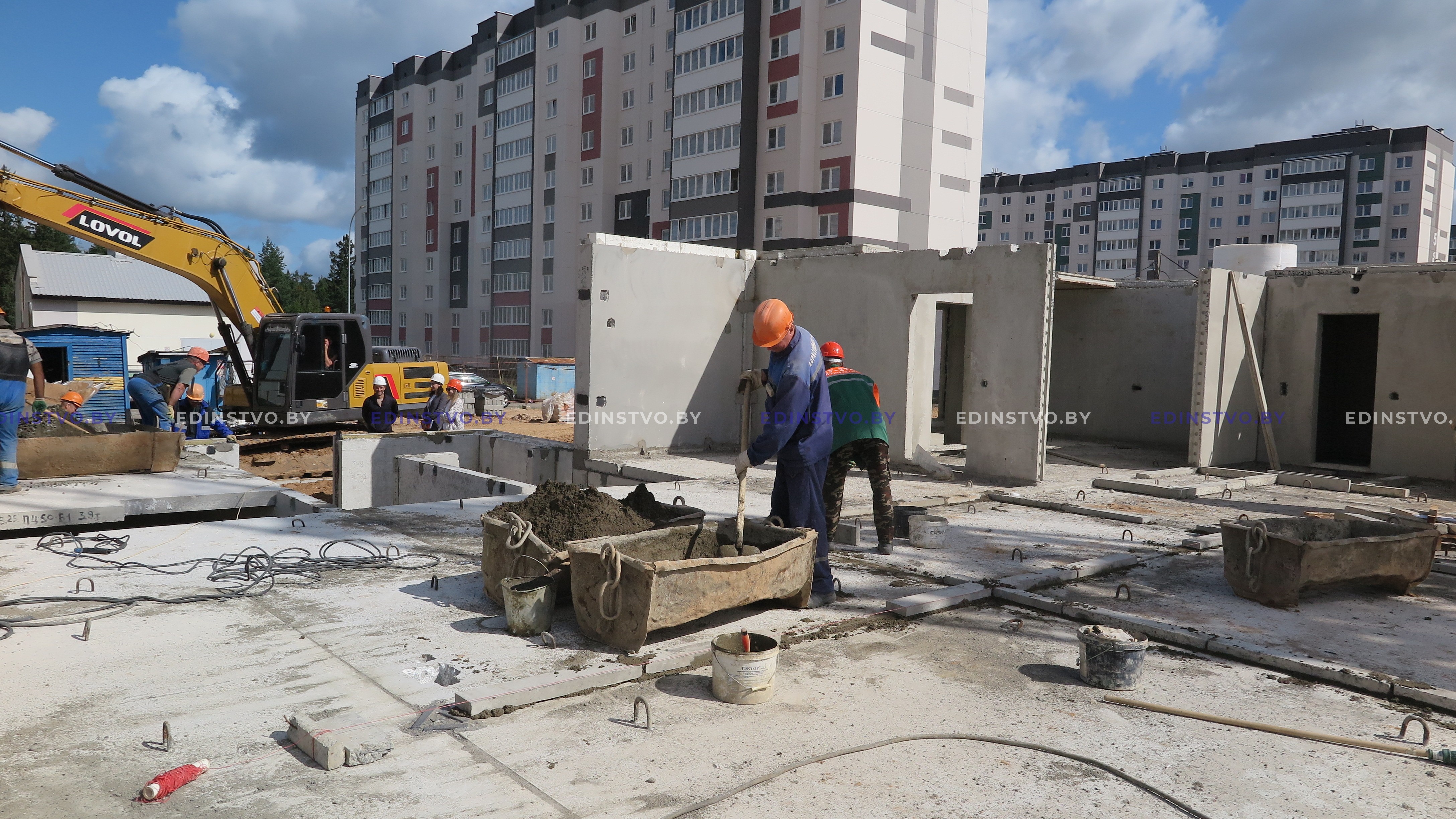 Как на строительных объектах Борисова соблюдаются требования законодательства обохране труда