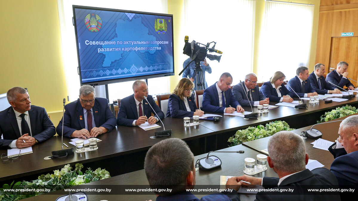 Президент Беларуси совершил рабочую поездку в Могилевскую область