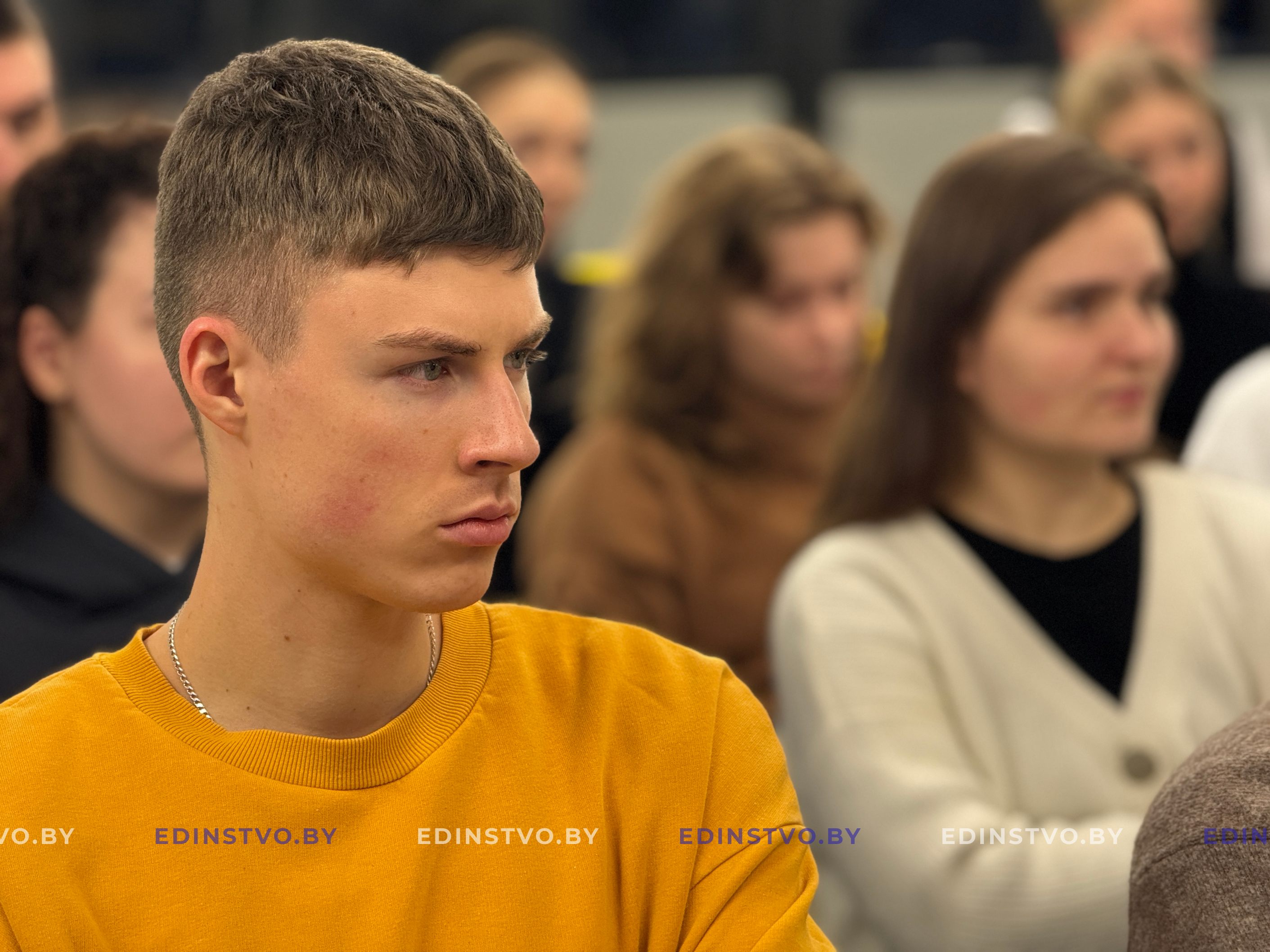 Студенты БГМУ посетили Борисовскую ЦРБ и встретились с руководством района