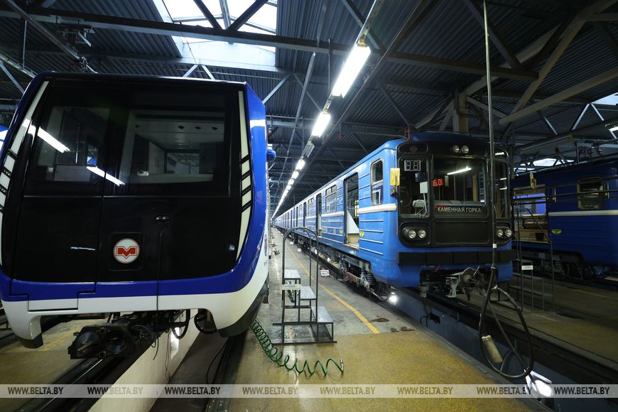 Новые поезда выйдут на Автозаводскую линию минского метро в декабре. Посмотрелисоставы