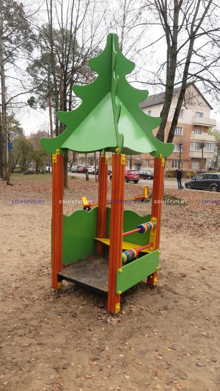 На Борисовщине обновили более двух десятков спортивных и игровых площадок 2 На Борисовщине обновили более двух десятков спортивных и игровых площадок