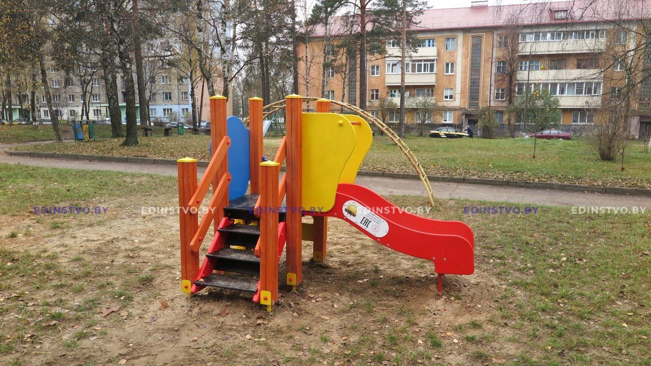 На Борисовщине обновили более двух десятков спортивных и игровых площадок 7 На Борисовщине обновили более двух десятков спортивных и игровых площадок