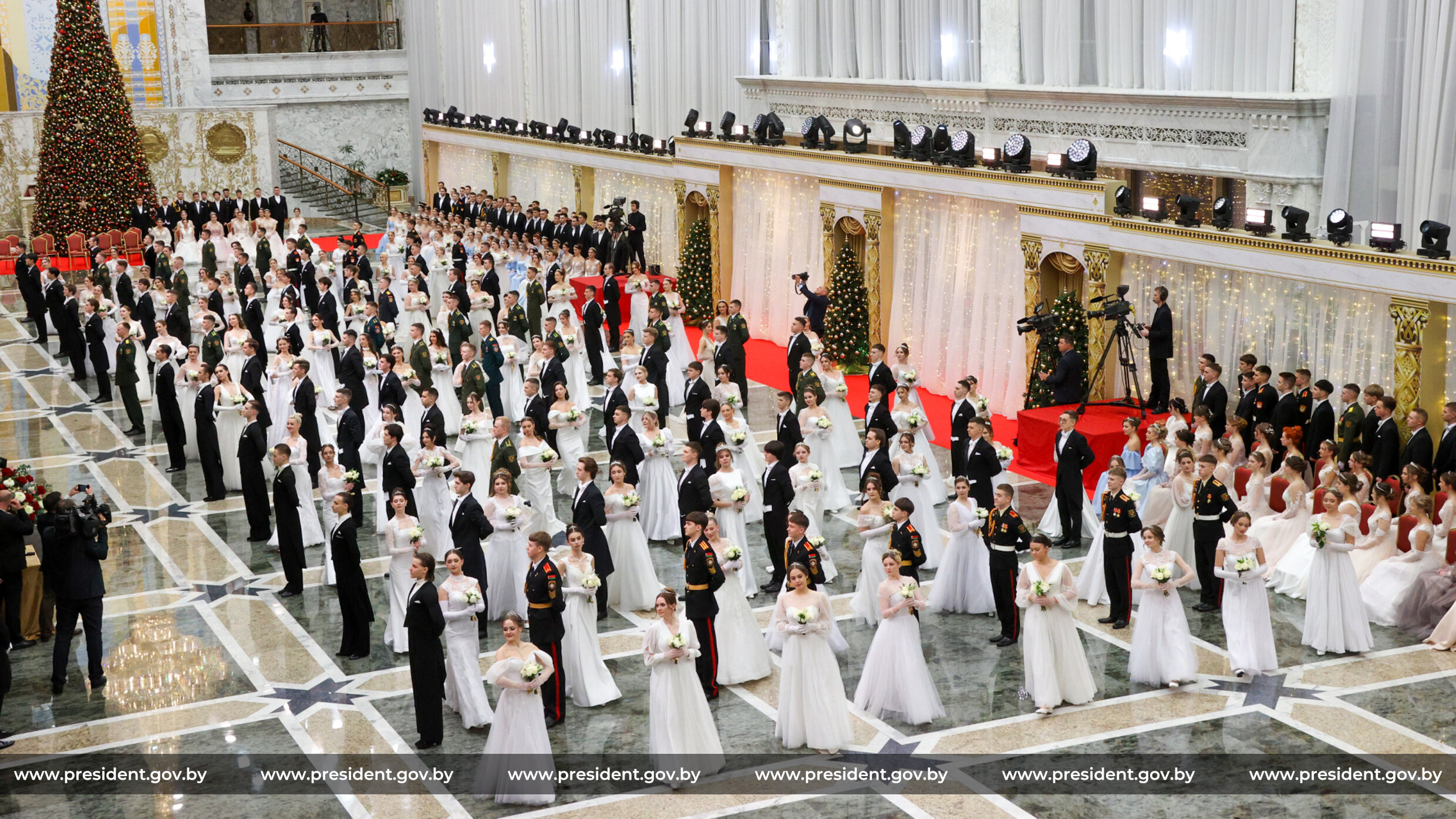 Новогодний бал с участием Президента во Дворце Независимости 6 Новогодний бал с участием Президента во Дворце Независимости