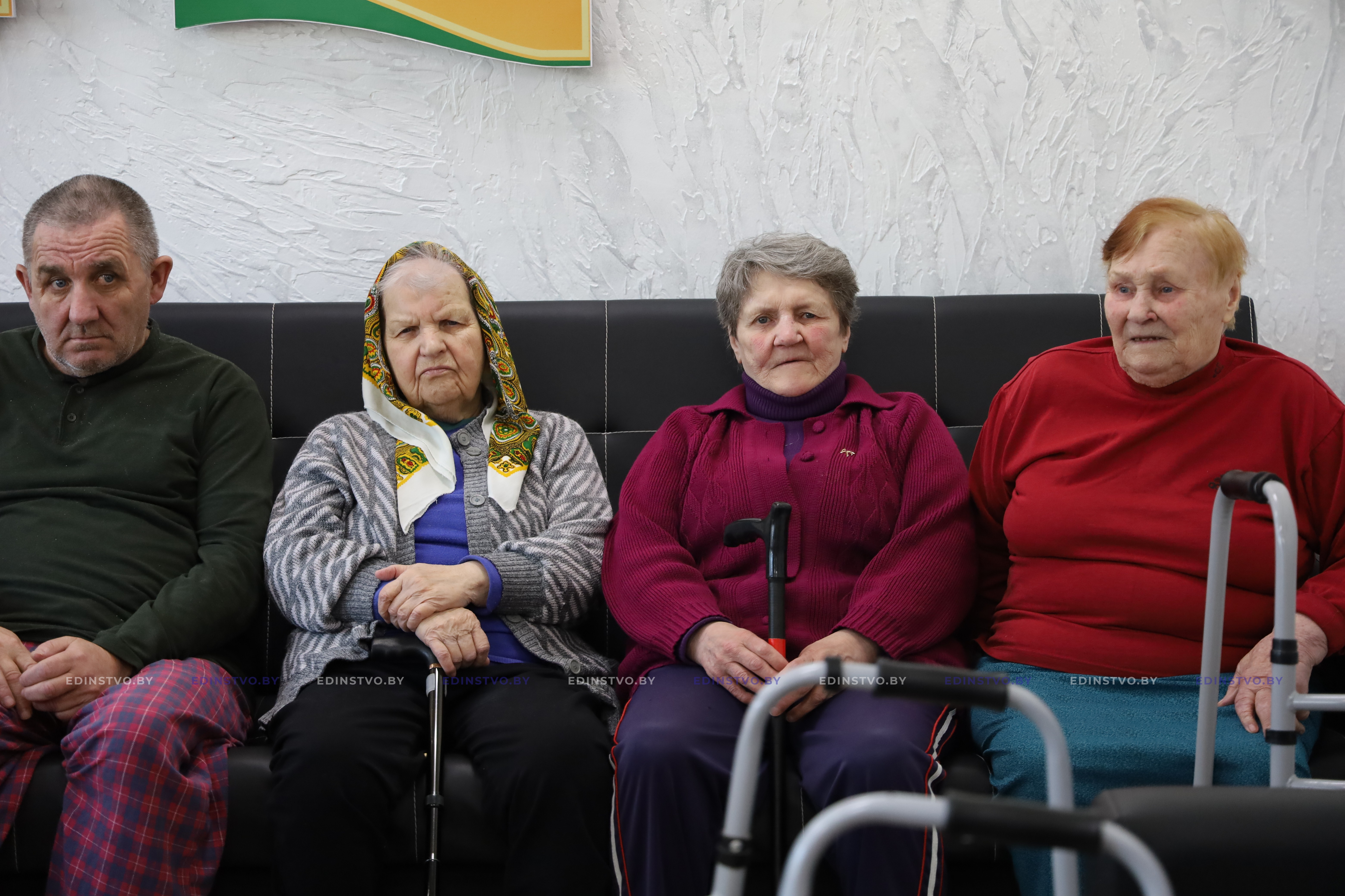 Поделиться теплом: Борисовский район присоединился к акции «Подари радостьближнему»