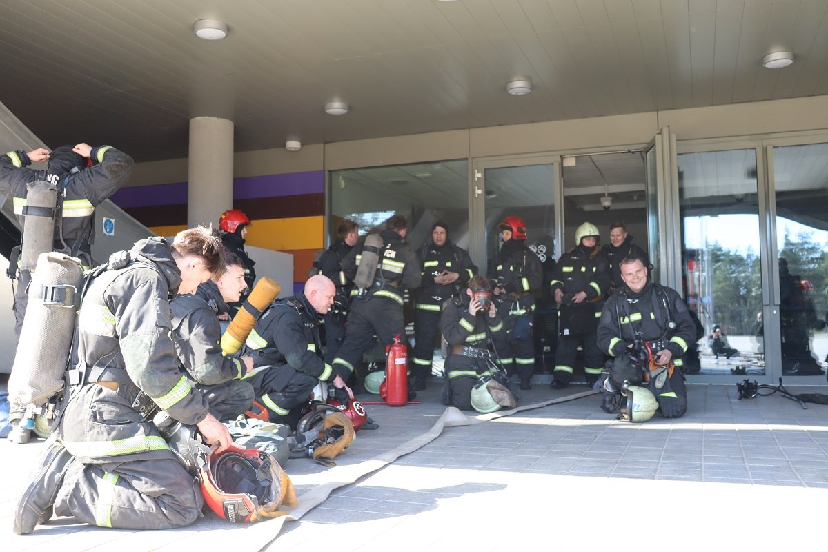 Проверочные тактико-специальные учения спасателей прошли сегодня на базе«Борисов — Арены»