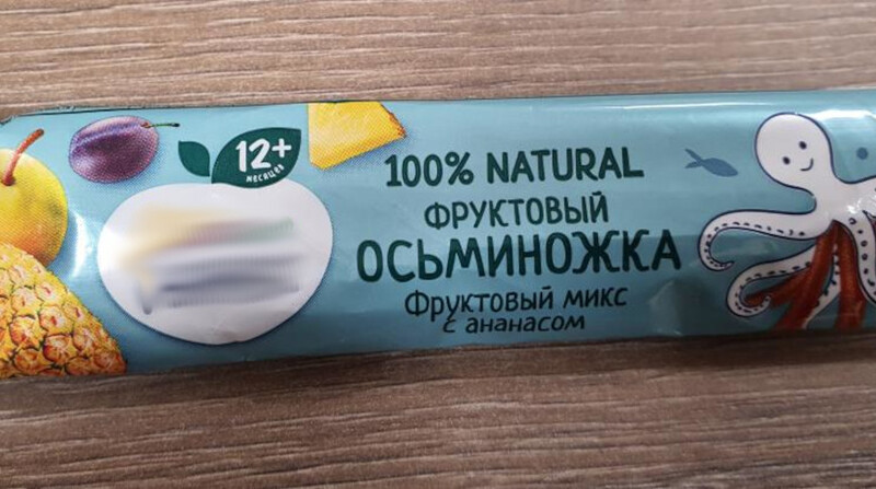 Продукт «Фруктовые кусочки» из груш, яблок, слив и ананасов с маркировкой «Фруто няня»